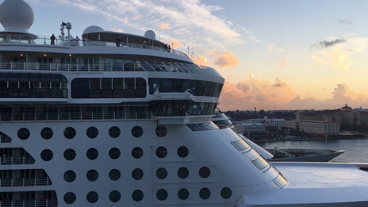 Disney Dream & Princess Regal Battle of the Horns In Nassau