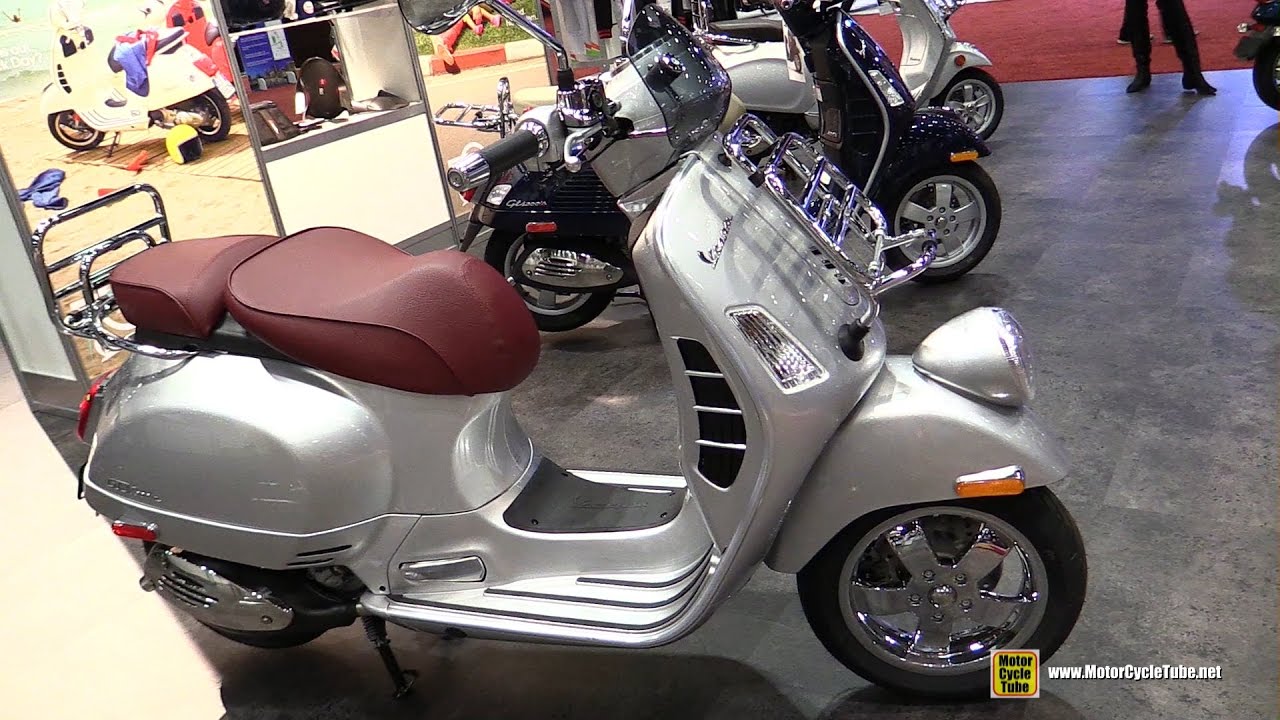 2017 Vespa GTV 300 ie ABS Scooter - Walkaround - 2016 AIMExpo Orlando