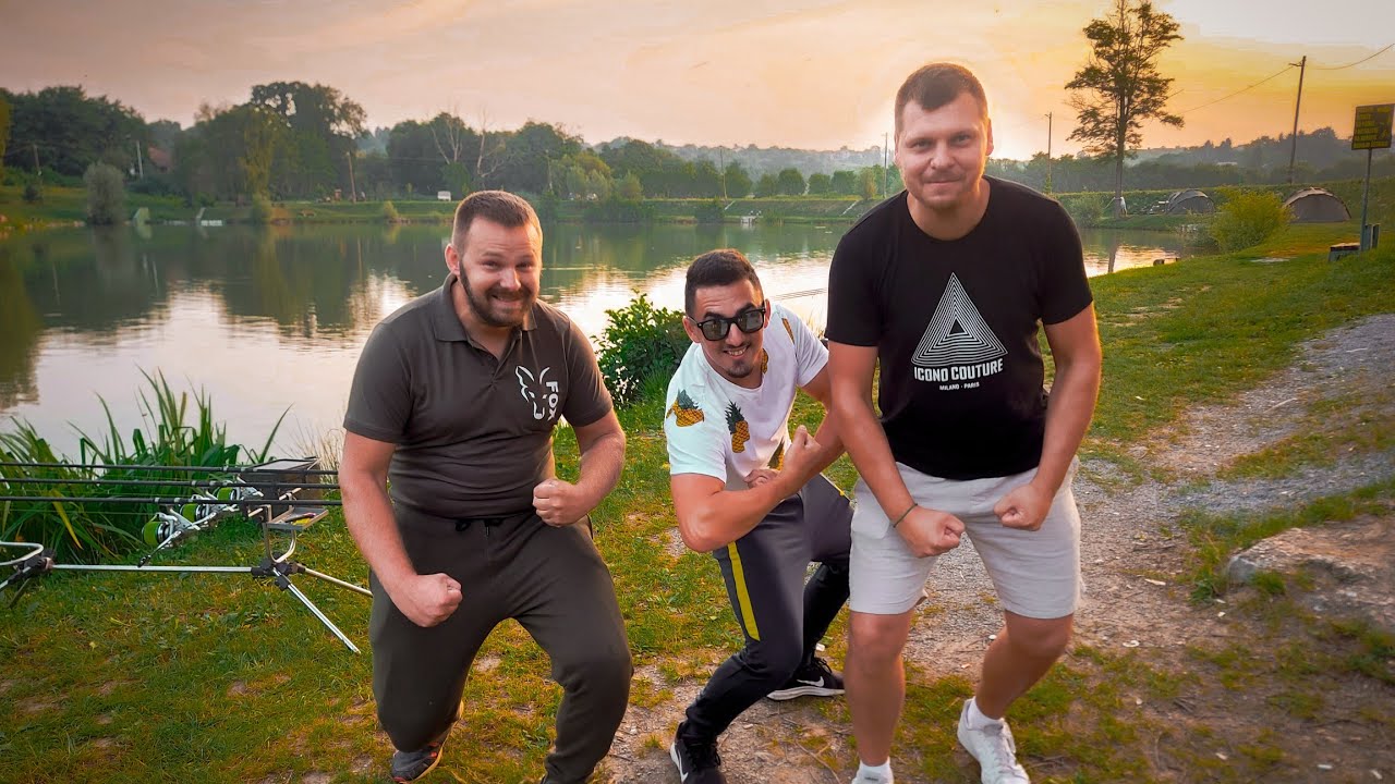 Daruvar Jezero- hanging out with friends