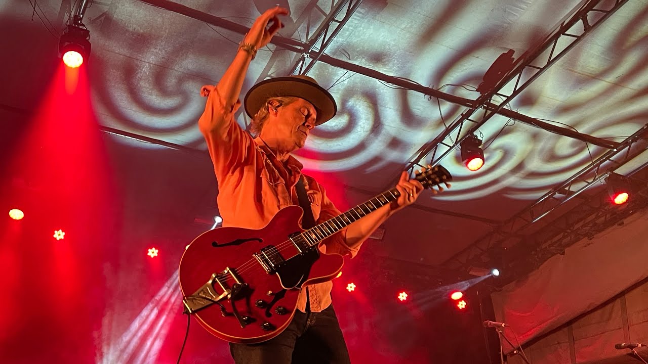 Blue Rodeo with Martin Kerr and Melissa McClelland - Live in Saskatoon - Bess Gardens (2023 08 16)