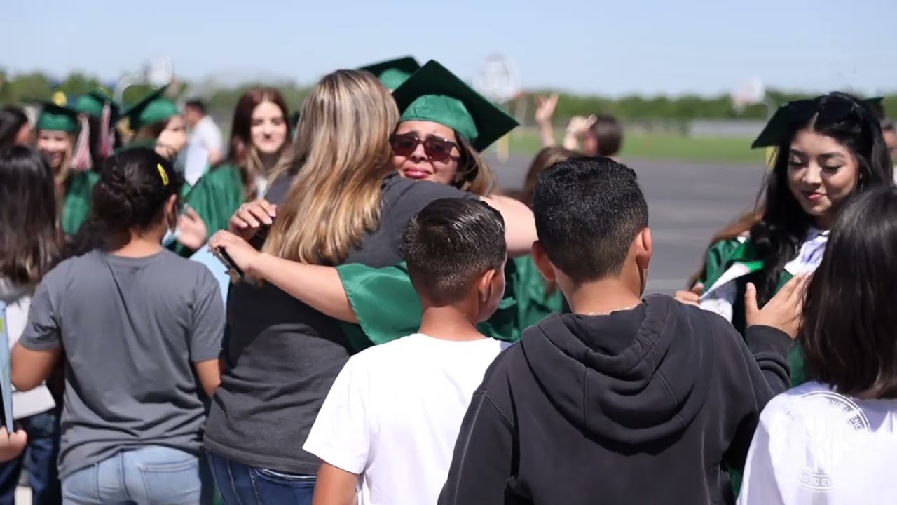Class of 2023 Grad Walk!