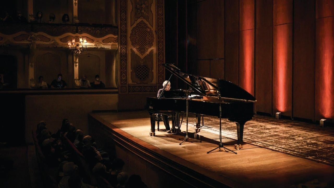URI CAINE - Change & 'Round Midnight