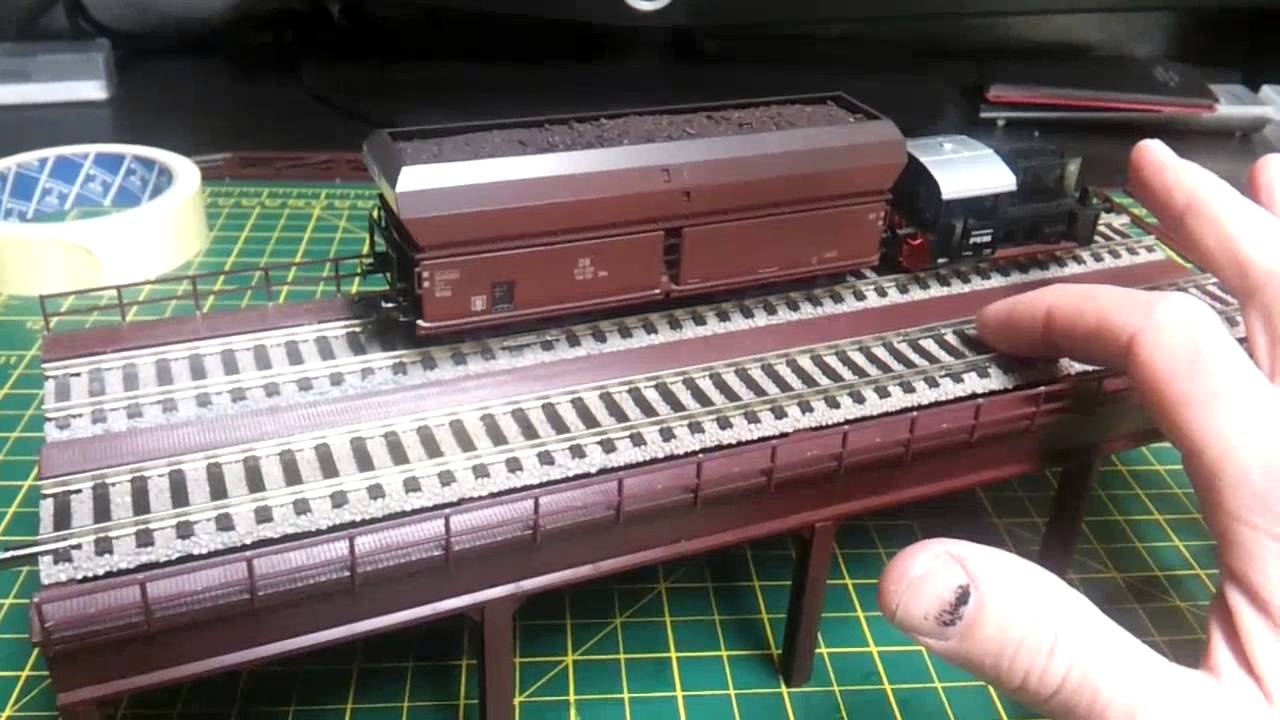 TRIX BLAST FURNACE PART 5 (walthers)