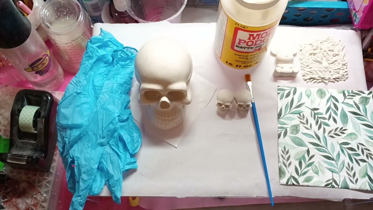 4 💀 Perfect Cast Decoupage Skull!!