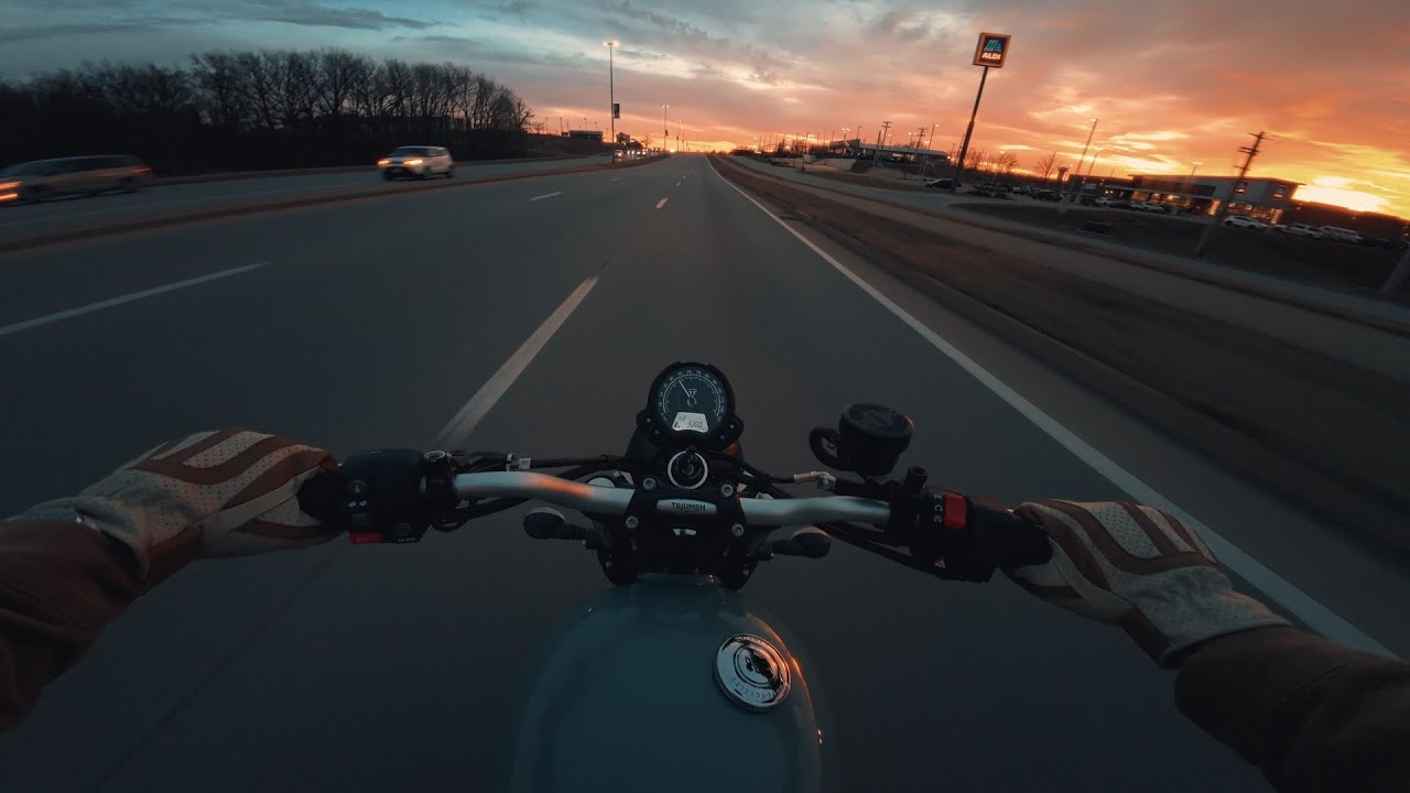 Triumph Street Scrambler Sunset Ride - Dji Osmo Action 4