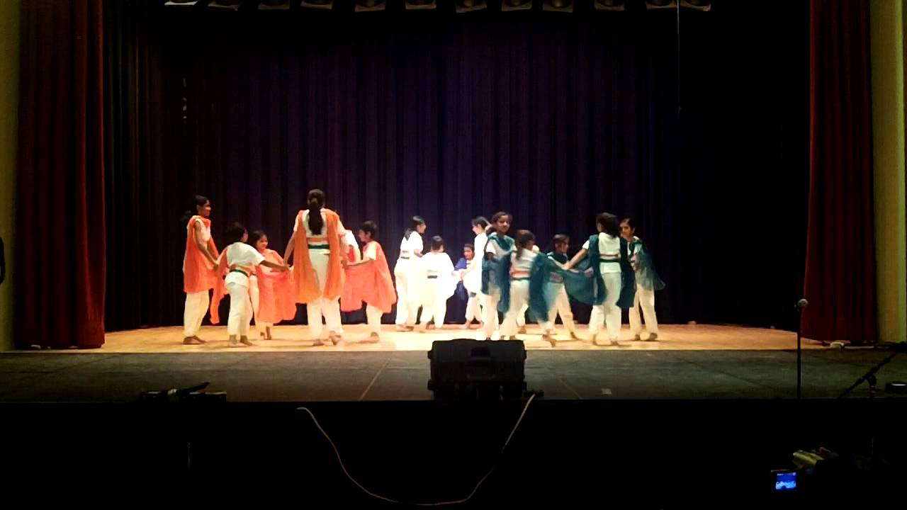 Acham Acham illai Dance by the kids at the Rangoli 2013 program in Ames