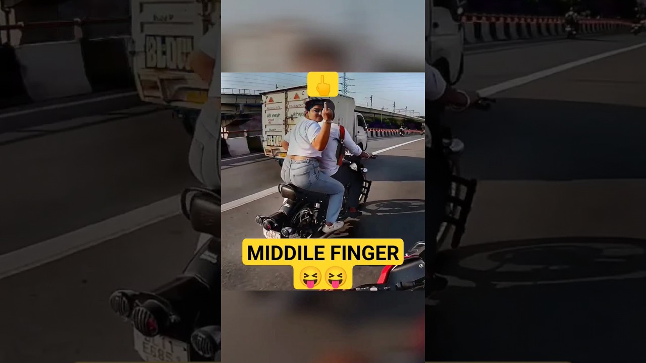 middle finger😝😝 #shorts #youtubeshorts #viral #trending #rajadc #girl #reaction #jammu #chapri