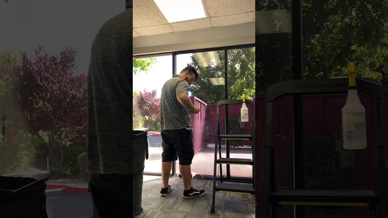 Flat Glass install of DL15