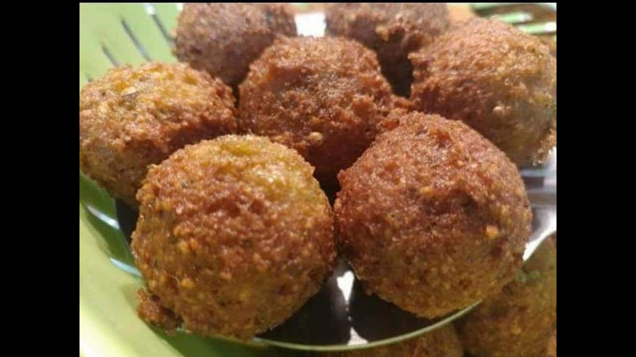 פלאפל ומלפפון חמוץ מטוגן