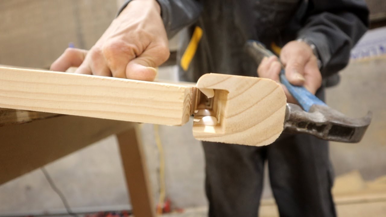 Incredibly Creative Woodworking Skills With Long Wood Rails-Stool Design With Amazing Curves