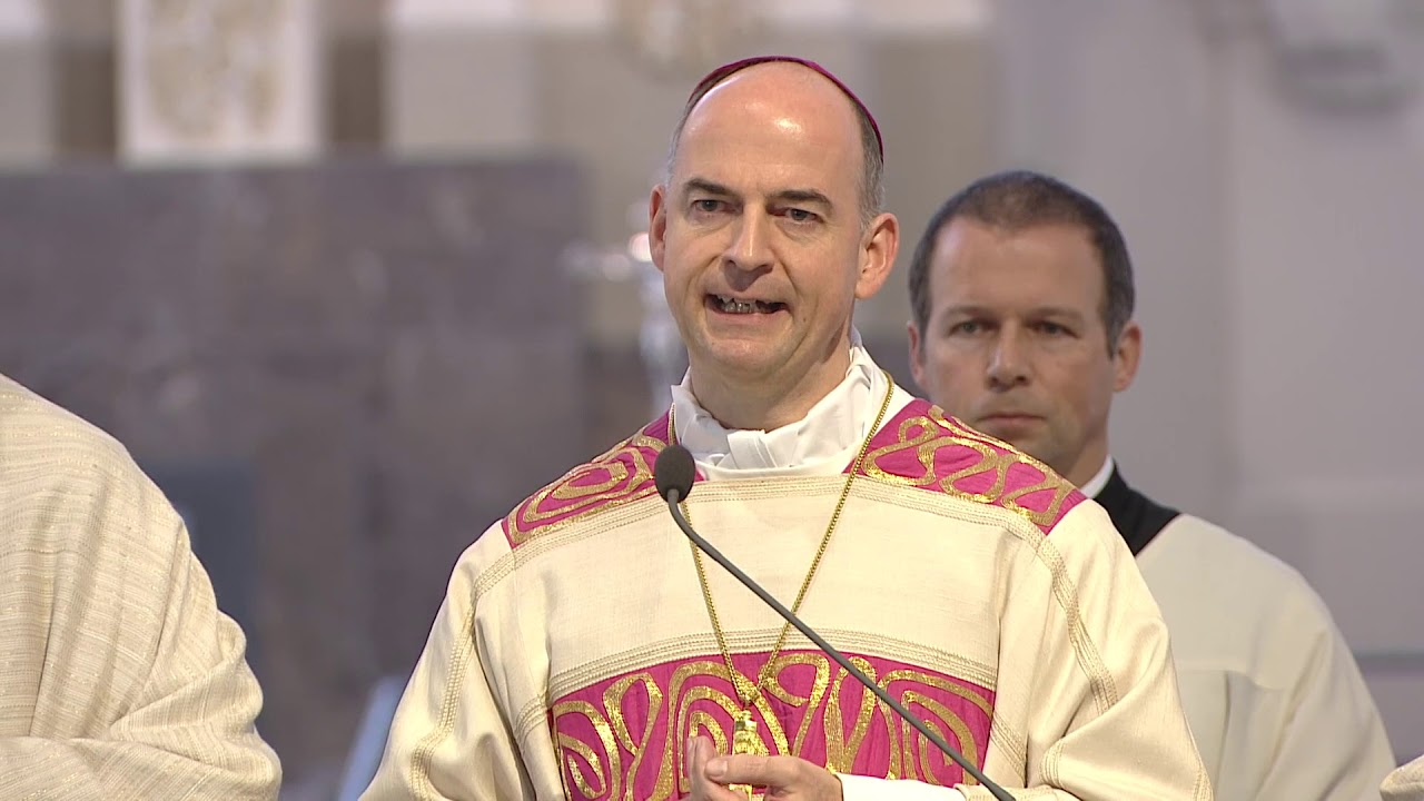 Weihnachts-Pontifikalamt im Würzburger Kiliansdom