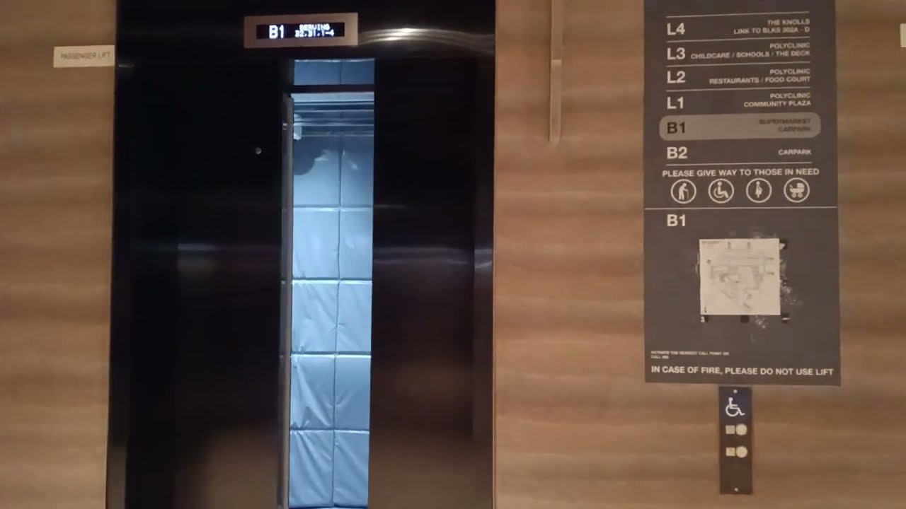 Parc Point Tengah - Fujitec Elevator (Passenger Lobby)