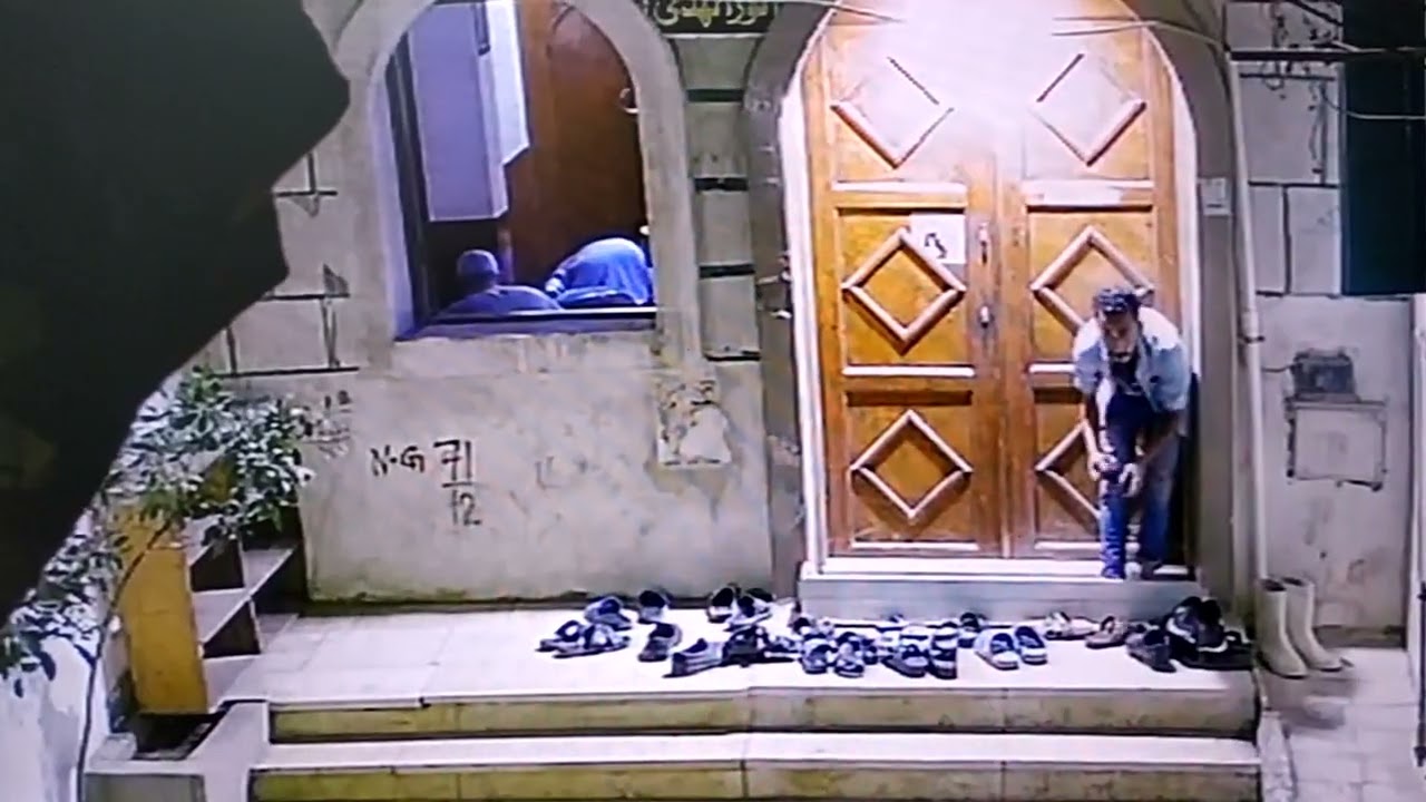 حرامي احذية المسجد