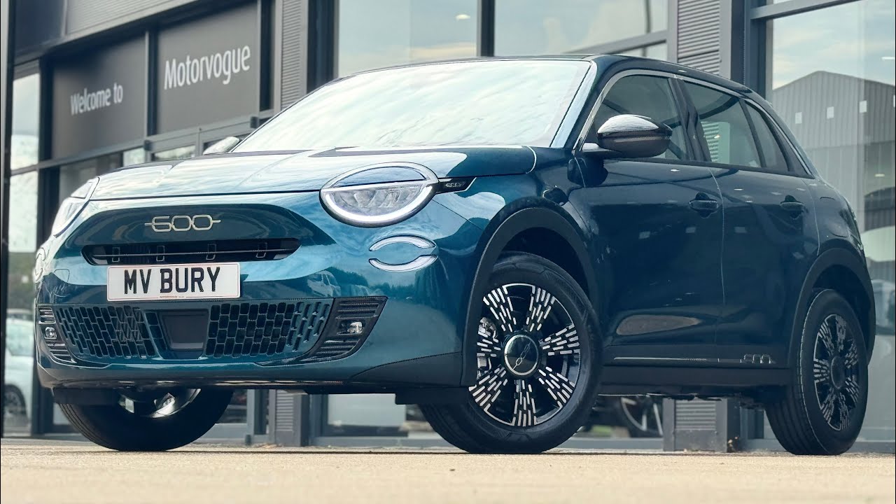 NEW FIAT 600 Hybrid - Ocean green