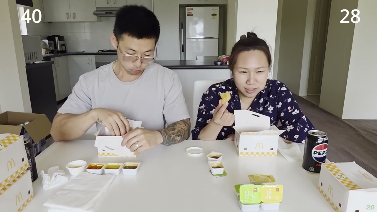 100 McNuggets Challenge (couple edition)