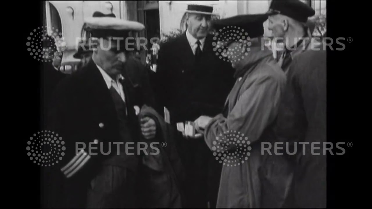 В 1939 году адмирал Граф Шпее был затоплен в Монтевидео.