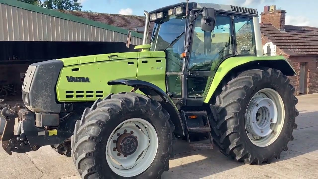 Valtra 8550, D&A Kidd LTD, www.dandakidd.co.uk.