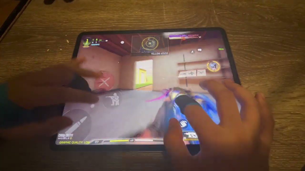 I got an iPad for COD Mobile (HANDCAM)