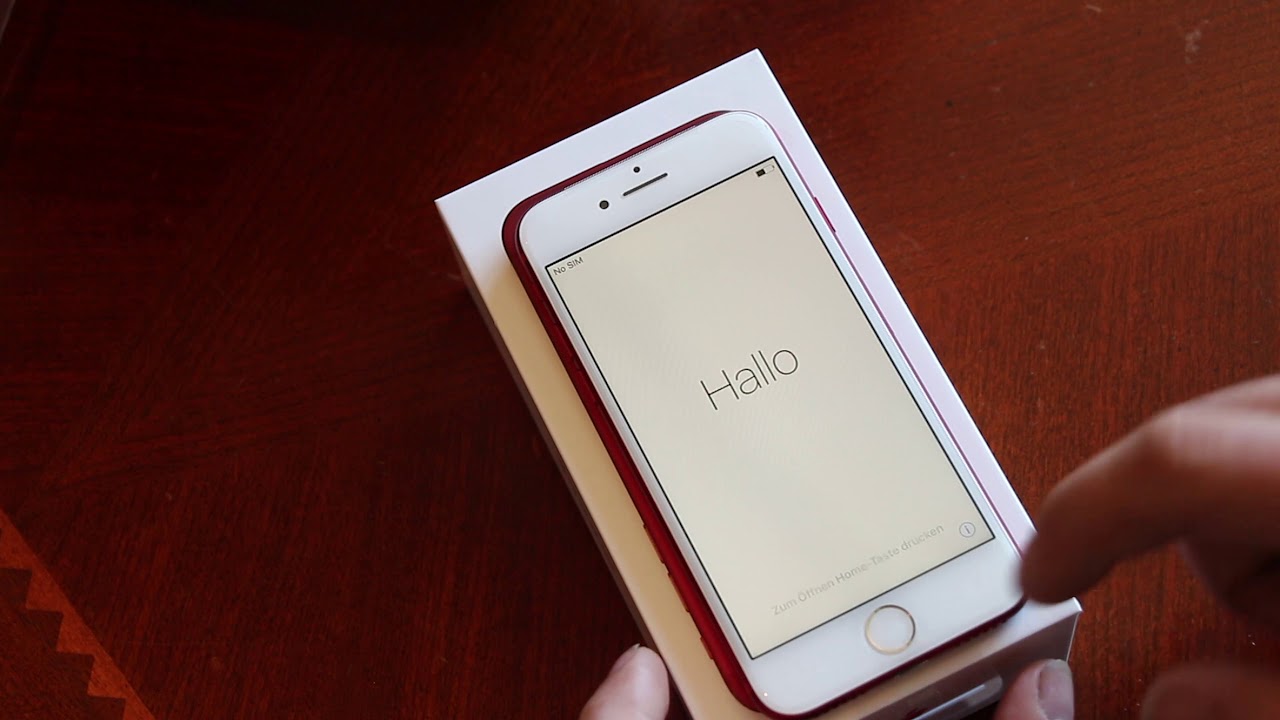 Apple iPhone 7 128GB Product Red - Unboxing and first look.