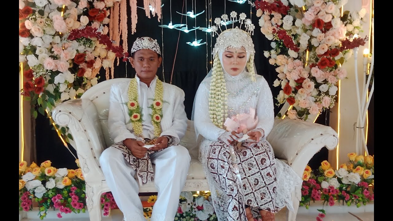 PENCAK SILAT JANUR KUNING RESEPSI PERNIKAHAN SITI KHOIRUN NISAK & AGUS