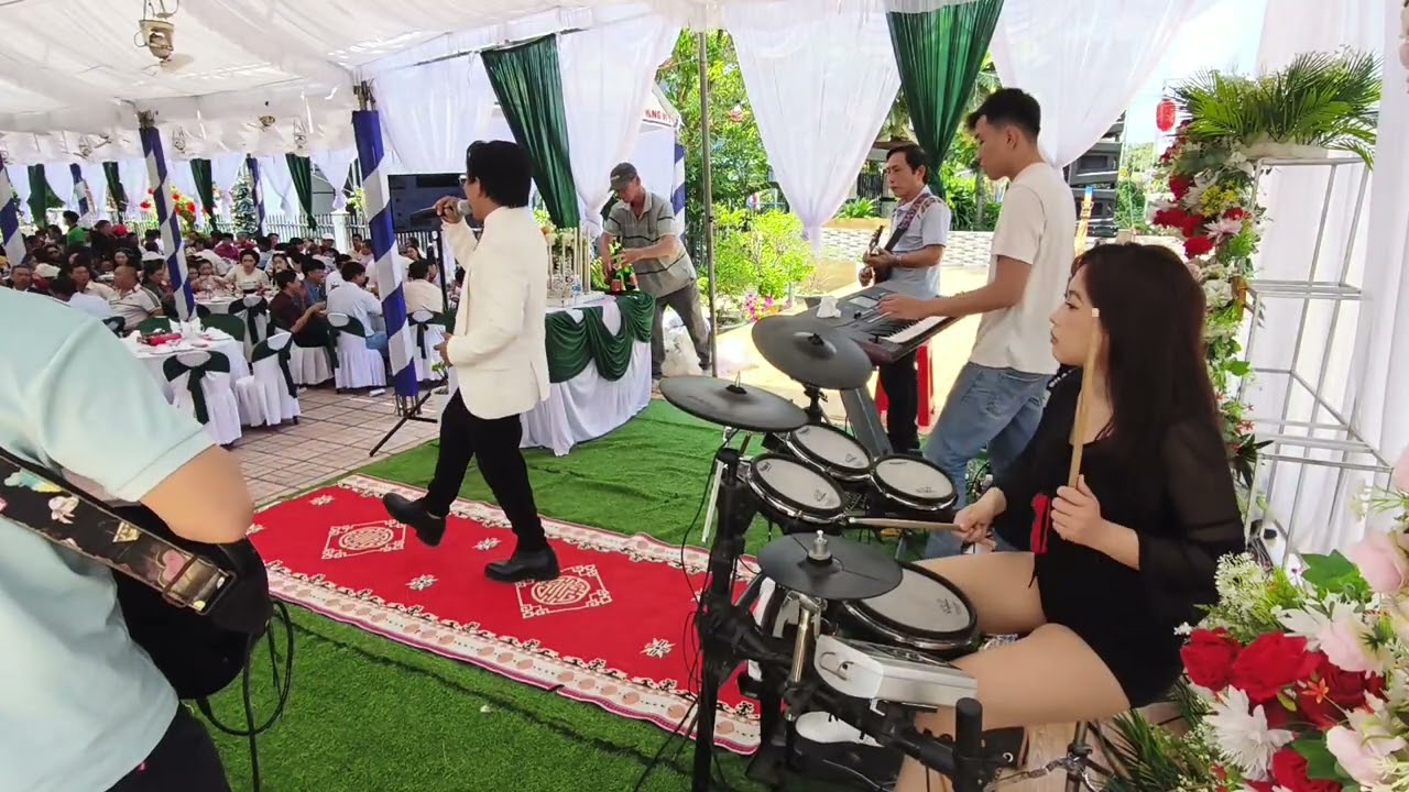Về Đây Em Anh Mc Hát Quá Hay Luôn | NiNi Drum