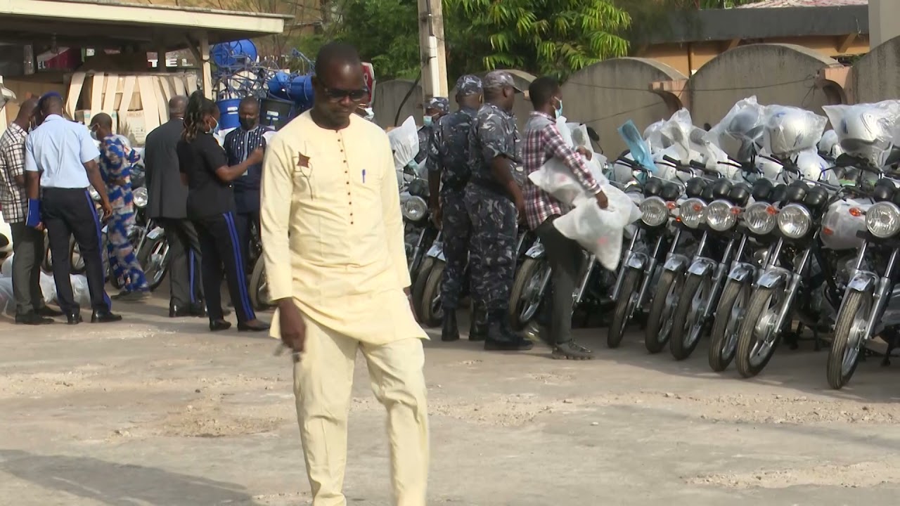 Sécurité des espaces frontaliers : l'ABEGIEF offre 80 motos aux forces de sécurité et de défense