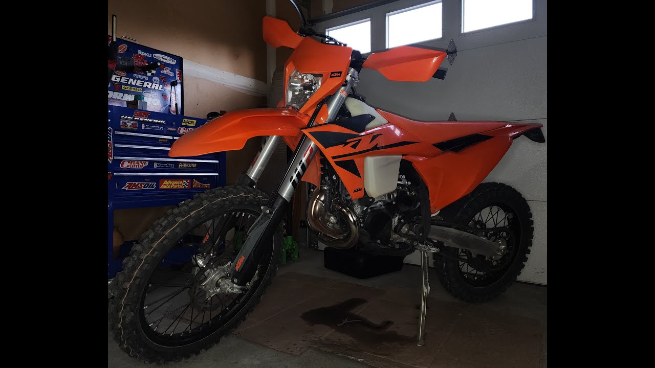 2025 KTM 300 XCW - First Oil Change