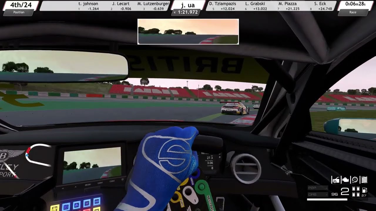 A small racing derby in Portugal. RaceRoom Racing (Portimao) daily race Bentley Continental GT3 EVO