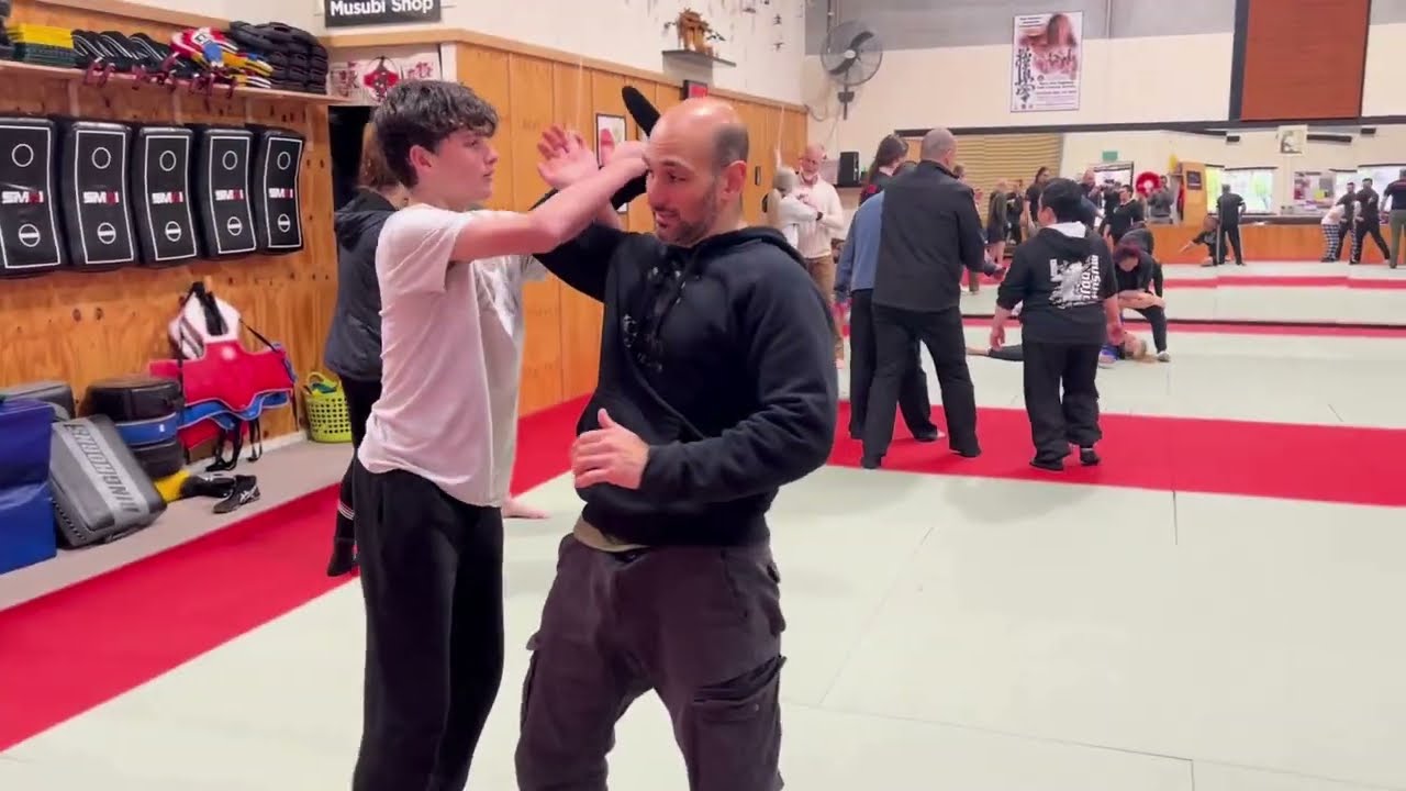 Knife self-defence seminar by Paul Cale Shihan