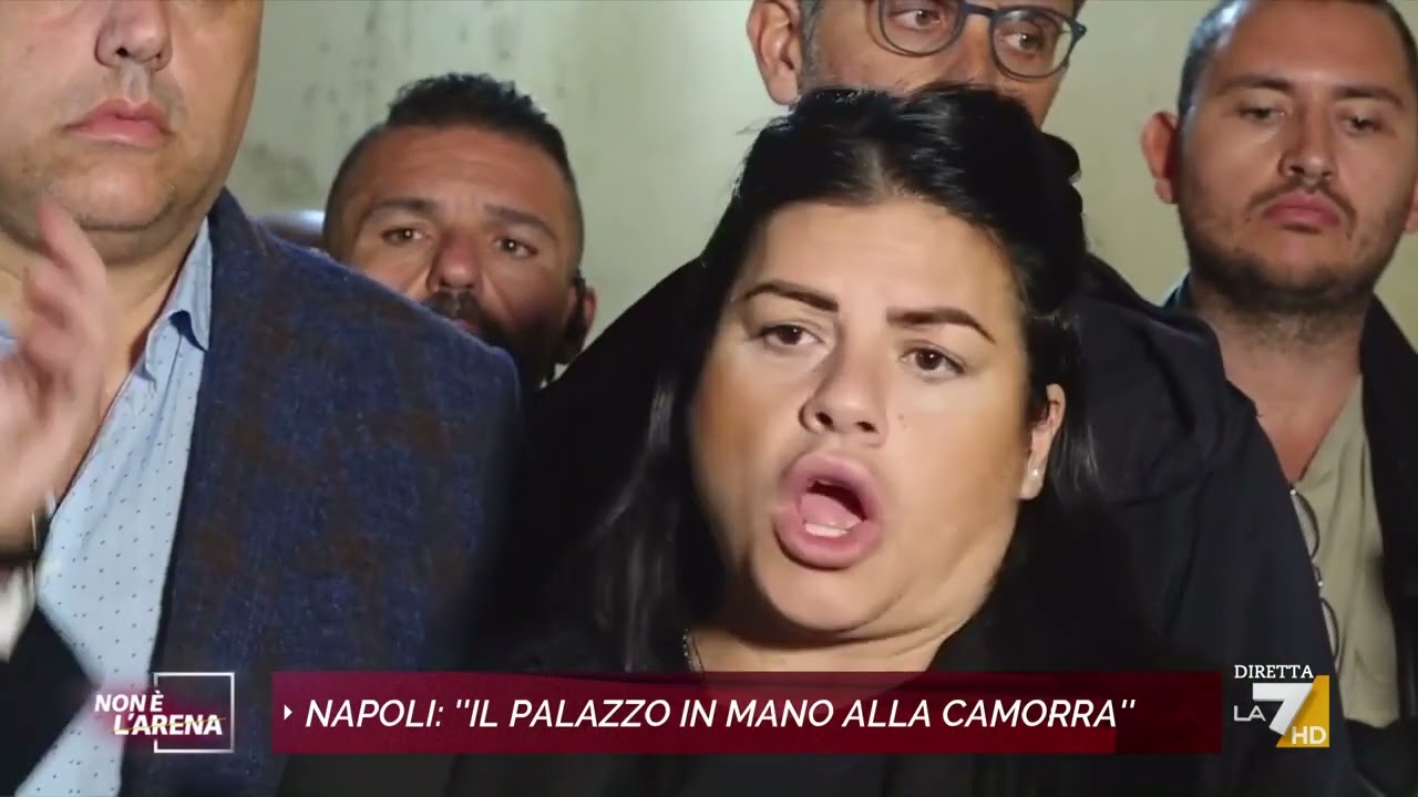 Napoli, l'occupante: 