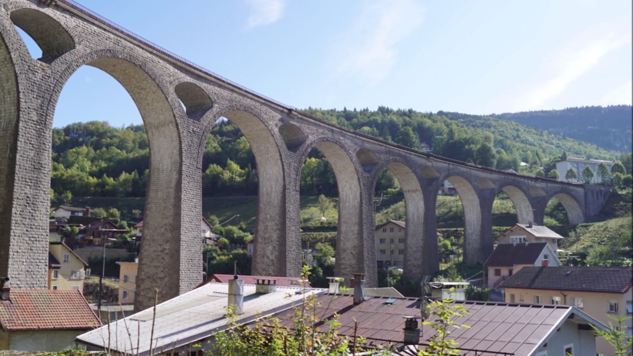 Une ligne pas ordinaire Champagnole Morez Saint Claude  Jura