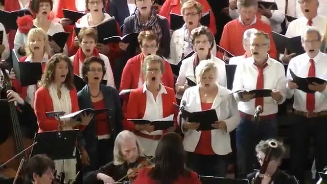 Tom Parker koor Hoogwoud zingt; Standing by