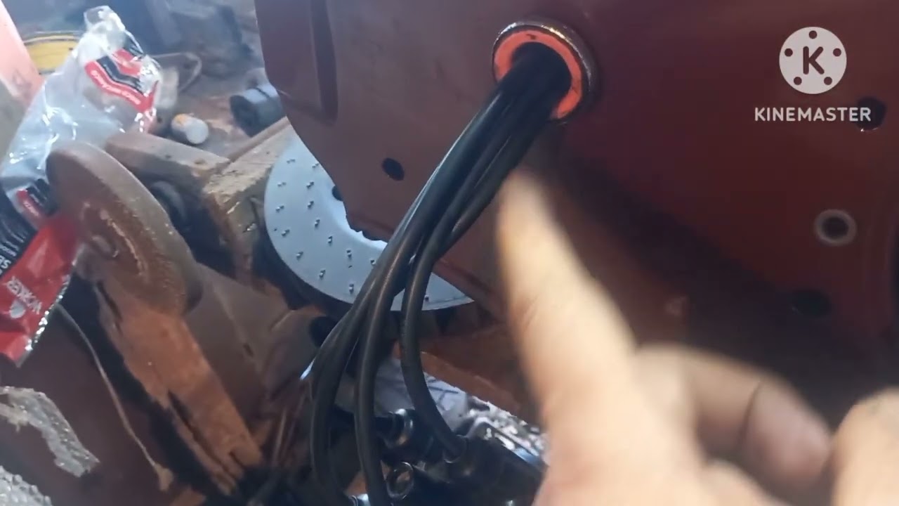 cofre do fusca clean 02. como estou passando os cabos e fazendo as emendas...