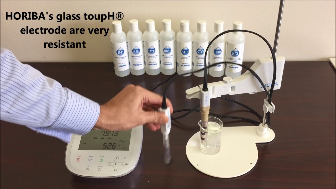 HORIBA benchtop pH/conductivity meter PC-1100S