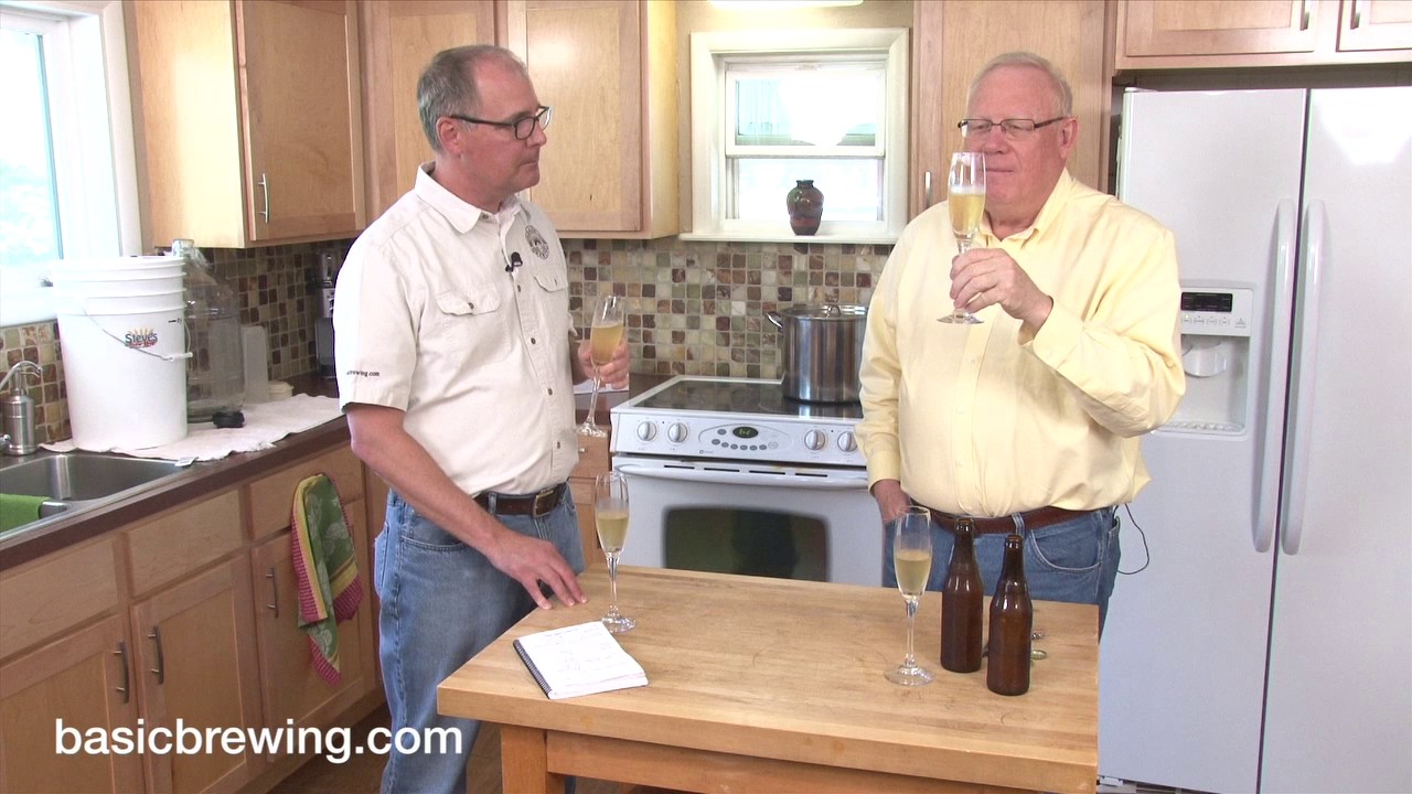 Sparkling and Peach Meads - Basic Brewing Video - April 21, 2017