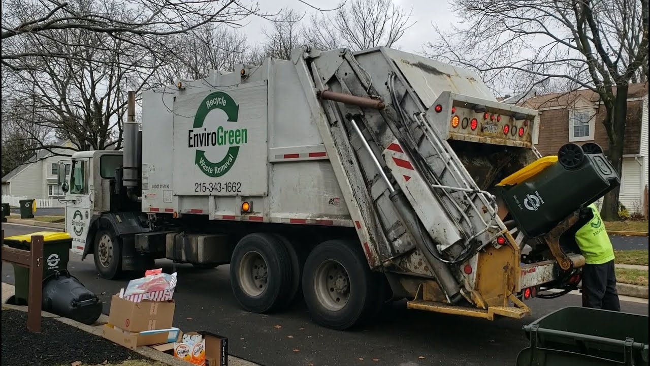 CCC Pak-Mor rear loader garbage truck