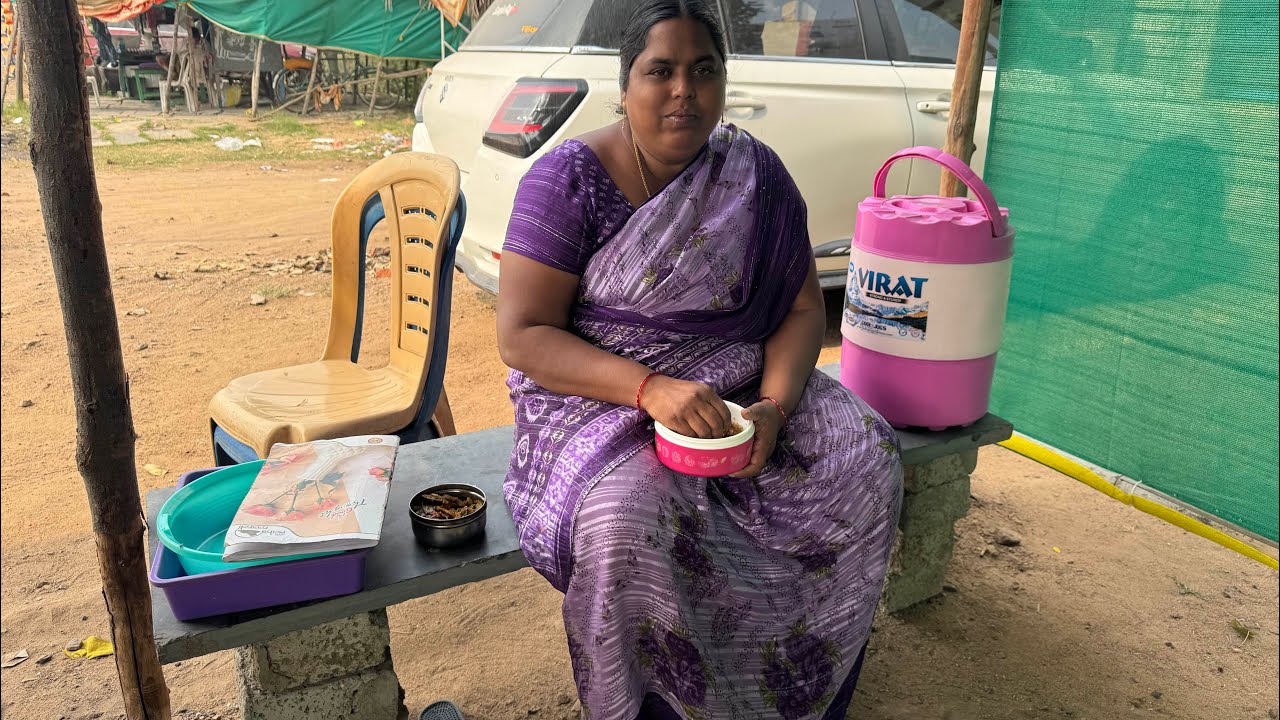 4 రోజు చిక్కుడుకాయ కూర వంకాయ పచ్చడి చేసి పిల్లలని పంపించి మేము షాపుకి వెళ్ళాం 