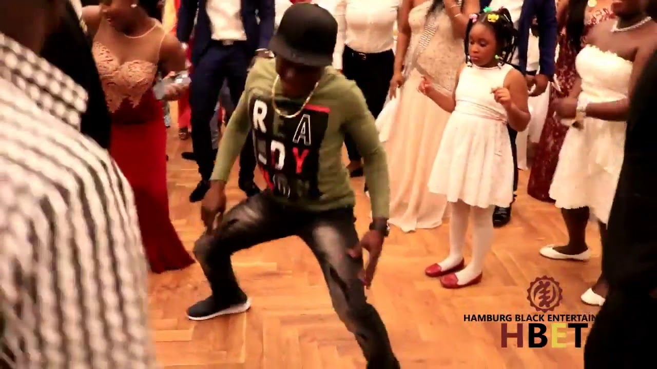 One Corner dance storms Hamburg