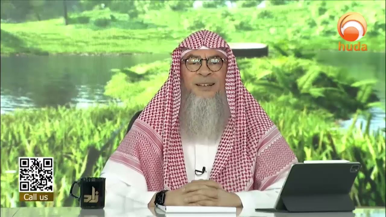 after the menses over it still a slight yellowish color discharge  Sheikh Assim Al Hakeem #hudatv