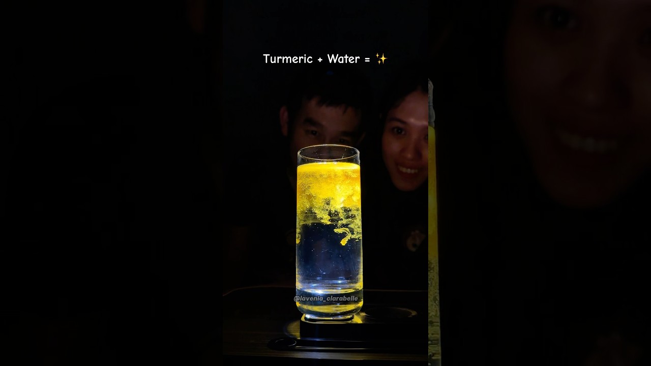 Turmeric + Water = ✨ #magical #turmeric #foodie #challenge #experiment