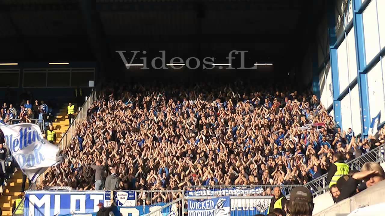 Arminia Bielefeld - VfL Bochum 22.9.2015 Gästeblock rockt die Alm!