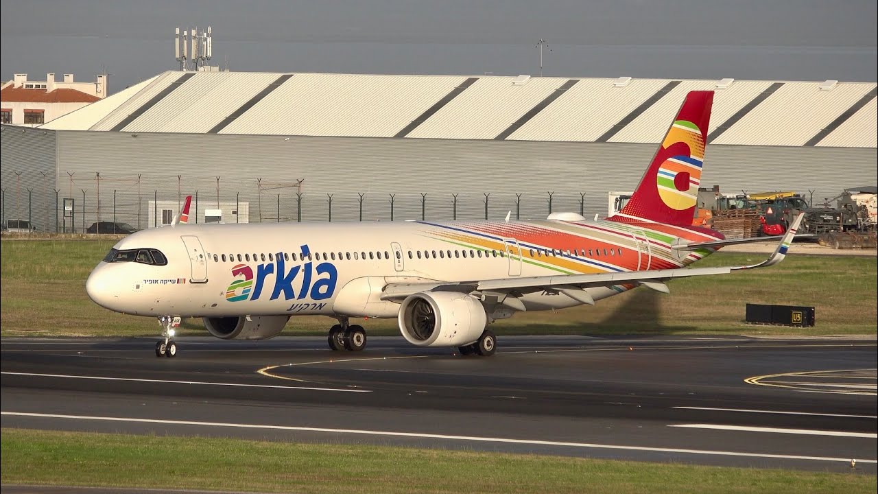 A321Neo Arkia Airlines Landing & Takeoff at Lisbon Airport