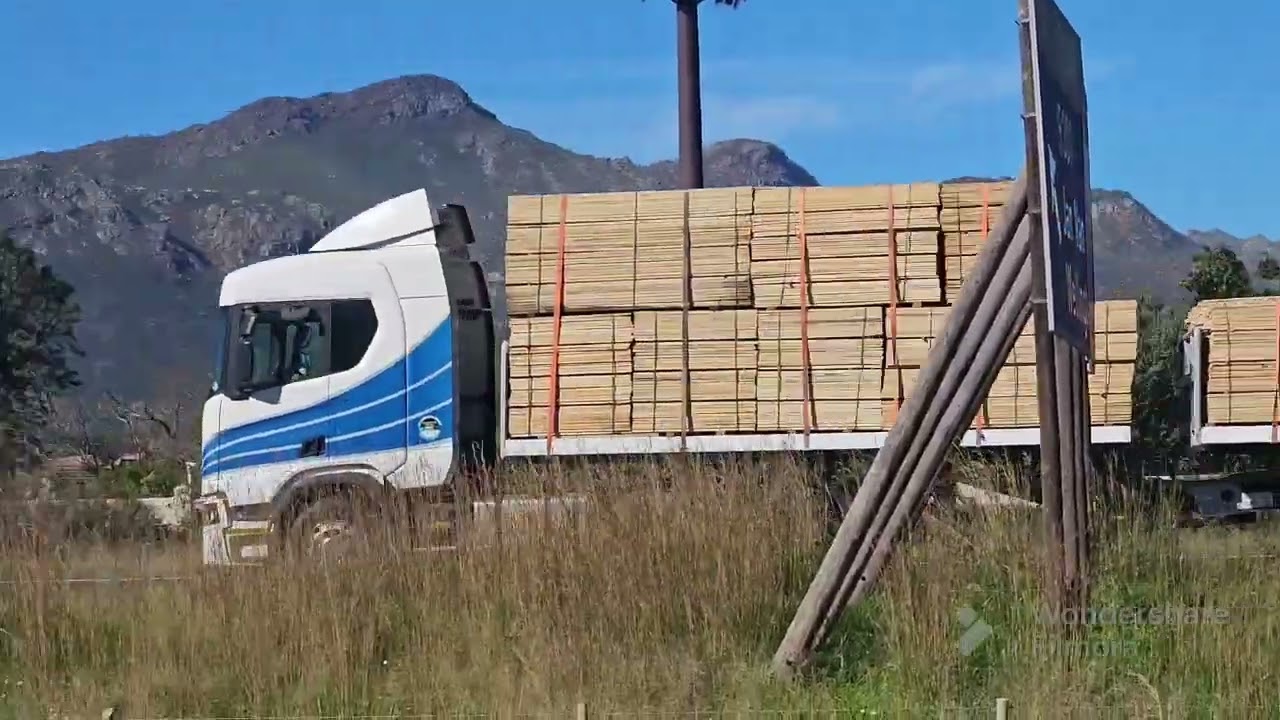 ZA Truck Spotter 🇿🇦  - A bit of everything