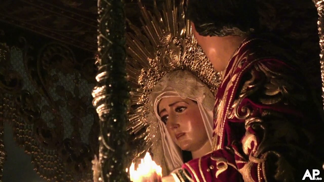 Entrada de la Virgen del Dulce Nombre con la Oliva de Salteras | Semana Santa Sevilla 2024