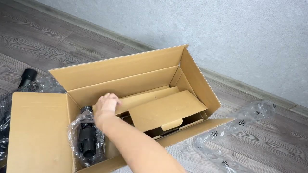 Розпаковка ручний Пилосос Mova Cordless Vacuum Cleaner J20