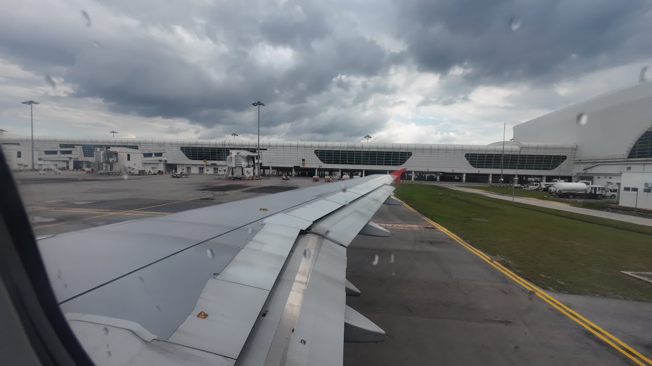 Memory Kuala Lumpur To Sibu With Small Family #klia2 #kltosibu #malaysia 