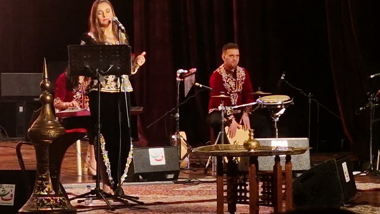 10. Meryem Benallal : Medley Hwaza et Bqaw 3la Khir