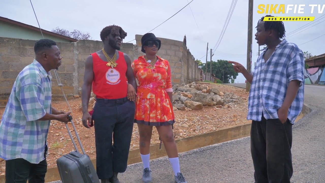 😂😂MR & MRS CHAINS ARRIVE FROM ABUROKYIRE AFTER ABOUT 30 YEARS LEAVING GHANA 🇬🇭 THE CHAINS FAMILY 😂