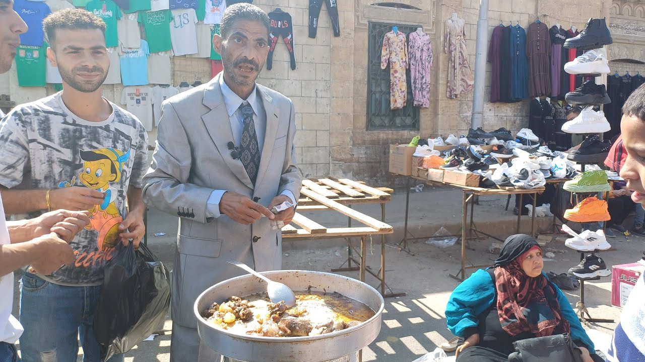 بيصدرها للخارج عصافير محمرة باليه محمد عصافير أشيك أوتفيت في سوق الجمعه