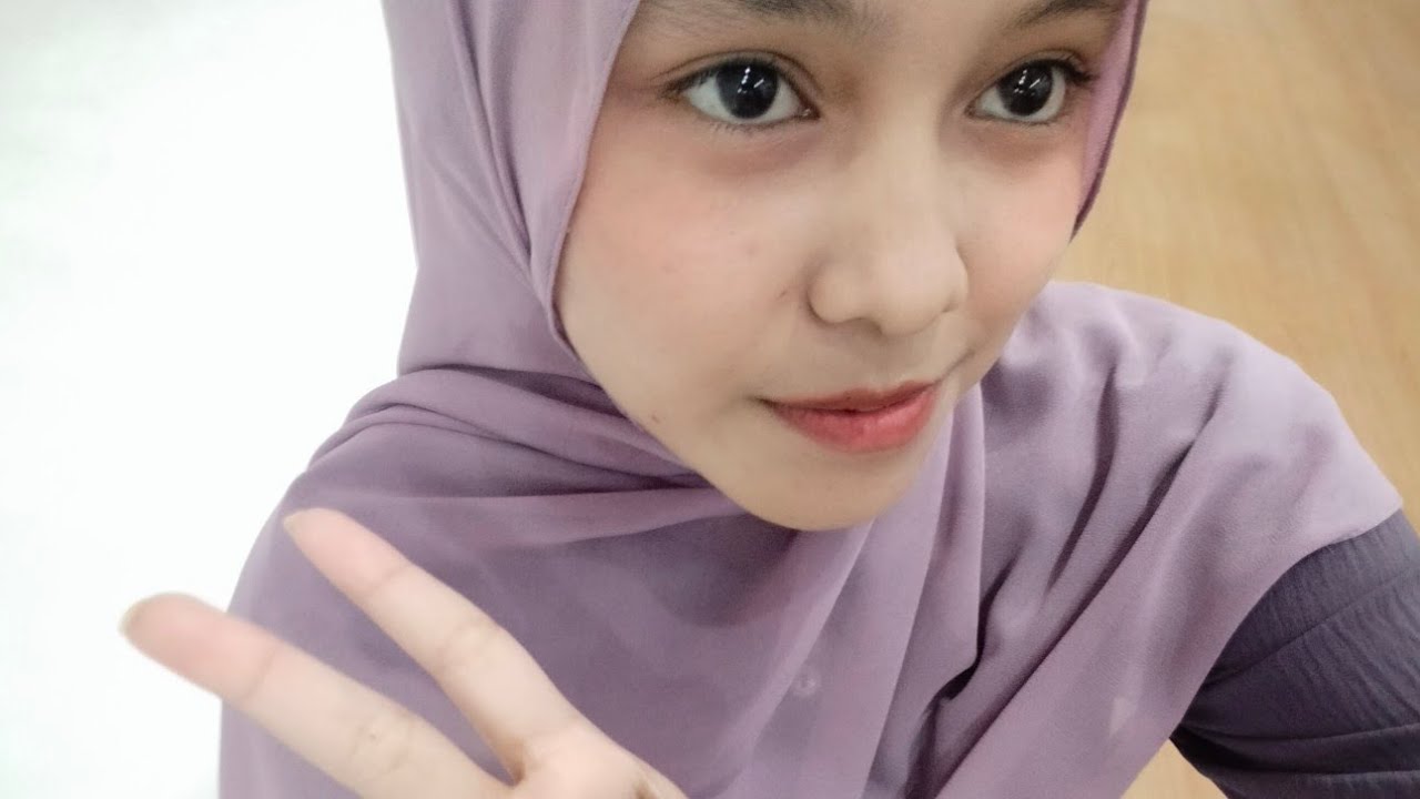 Weekly meeting - amanda Khairatun nisa - life still goes on - Nice class 
